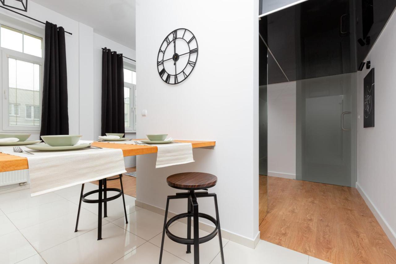 Lägenhet Praga Center By Renters Warszawa