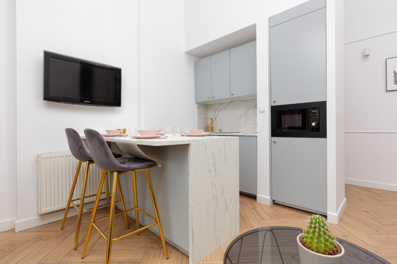 Lägenhet Praga Center By Renters
